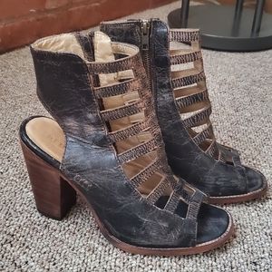 Bed Stu Occam Distressed Sandal